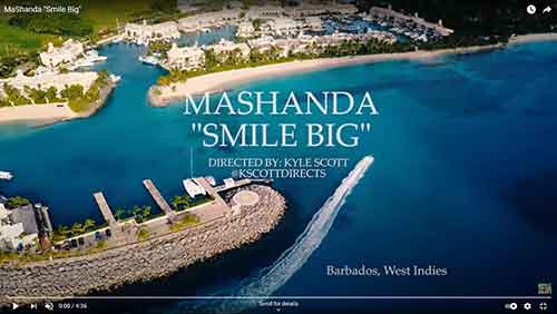 “Smile Big” by MaShanda